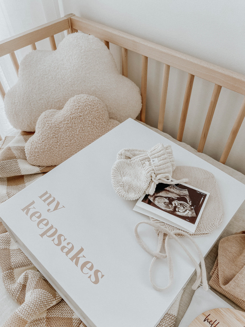 Organised keepsake box image 4